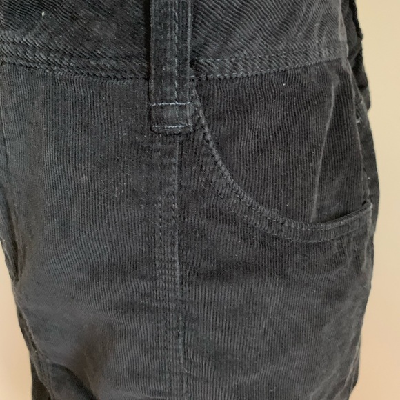 Black corduroy midi skirt in excellent condition size 16/XL - Picture 4 of 4